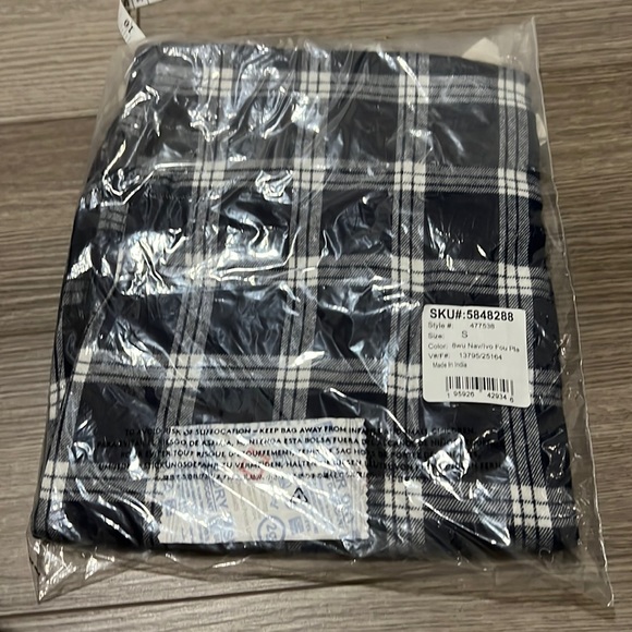 Lands' End Other - Lands’ End flannel pajama pants